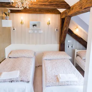 *** Hotel apartamentowy Alice House Czechy